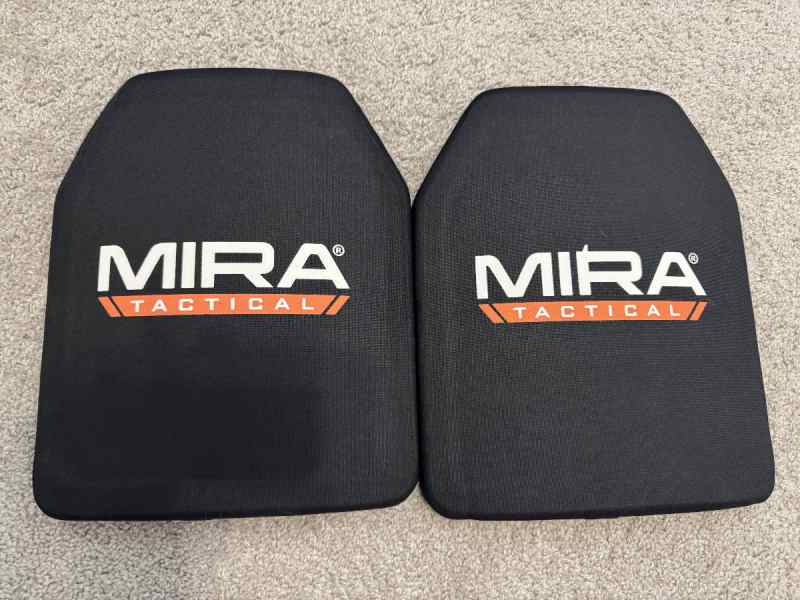 Mira Tactical Level 4 Plates (sz M 5.9lbs each)