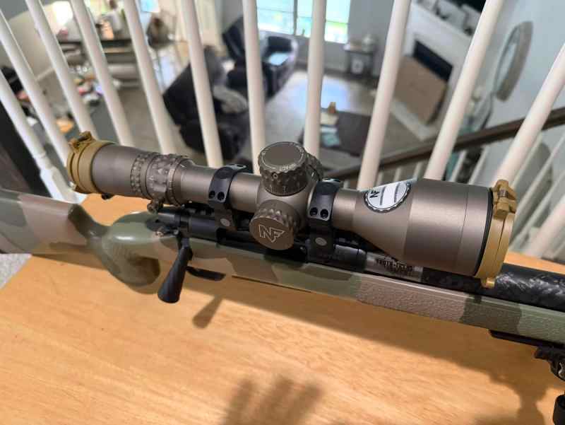 Night Force NX8 2.5-20X50