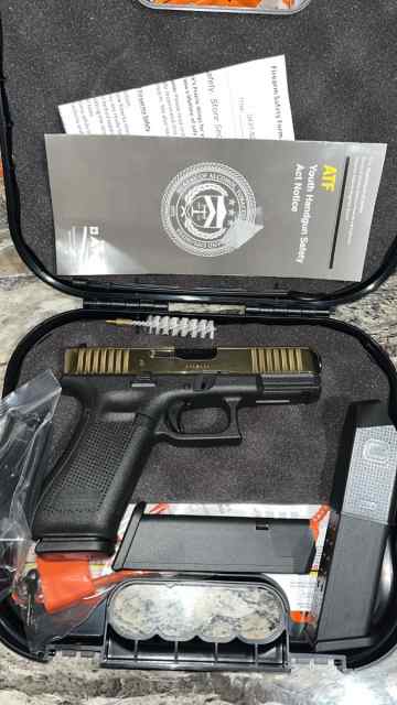 Gold glock