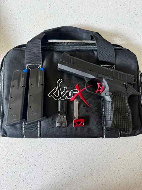 Dan Wesson/CZ DWX Compact 9mm with extras