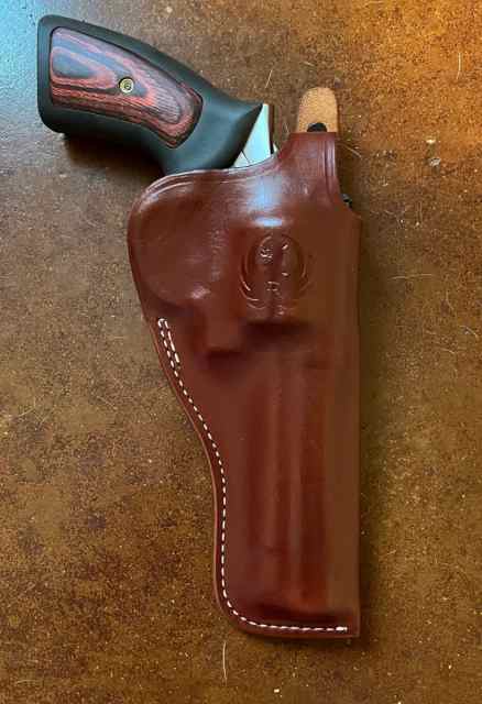 Ruger GP100 5 Inch W/Extras