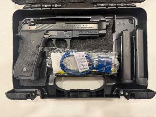 Beretta 92FS Type M9A1