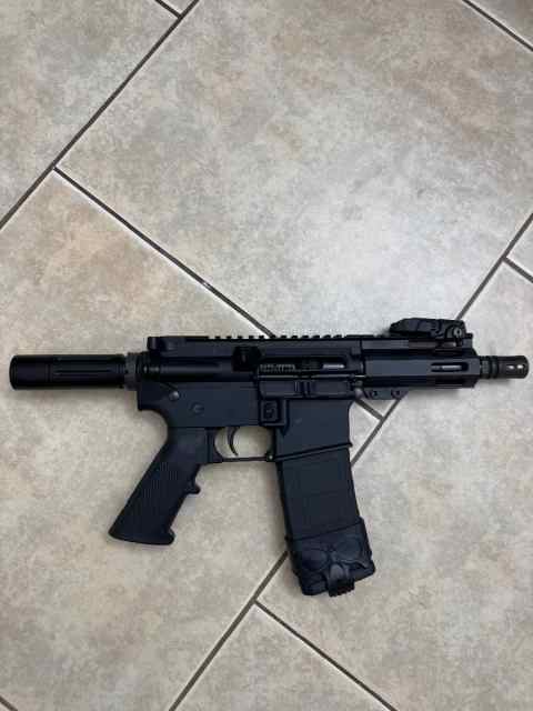 Micro ar pistol