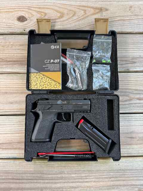 CZ P07 P-07 BNIB