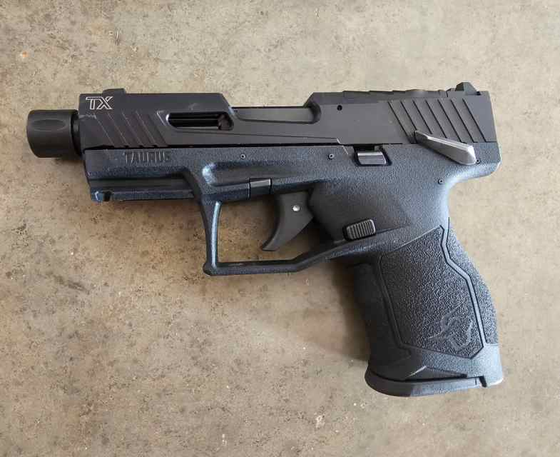 Taurus TX22 Compact 22lr Pistol